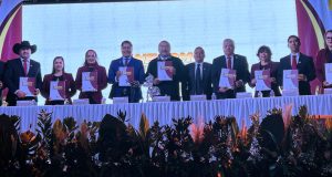 Con gran afluencia Roberto Bautista Arellano realiza su primer Informe de Gobierno